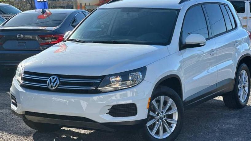 VOLKSWAGEN TIGUAN LIMITED 2018 WVGAV7AX0JK005291 image